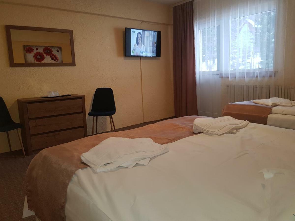 Cabana Fulg De Nea بْريدال المظهر الخارجي الصورة